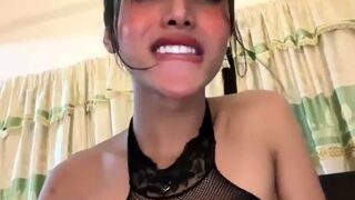 Close up pussy shot on a hot busty