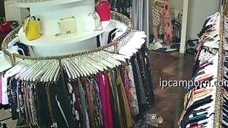 Horny fat arab housewife fingered on amateur hidden cam